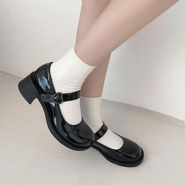 Jurk Schoenen Vrouwen Platform Chunky Hak Mary Janes Pompen Liefde Hart Gesp Zoete Mode JK Cosplay Gothic Stijl Zwart 5cm Hakken