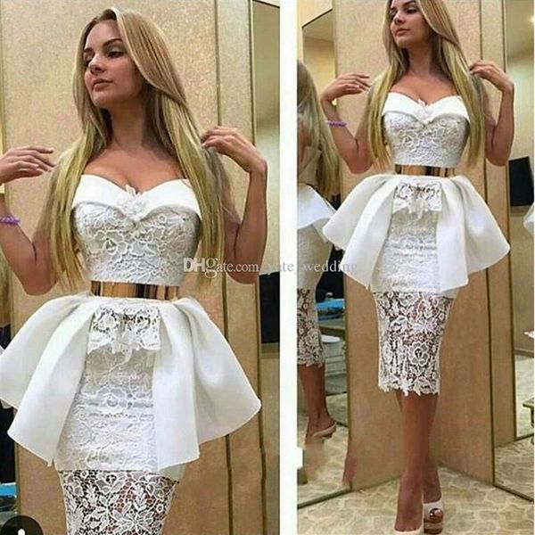 2021 Sexy Branco Curto Vestidos de Cocktail Sweetheart Renda Cetim Bainha na altura do joelho Arábia Saudita Vestidos de Festa Aso Ebi Estilo Noite D250n