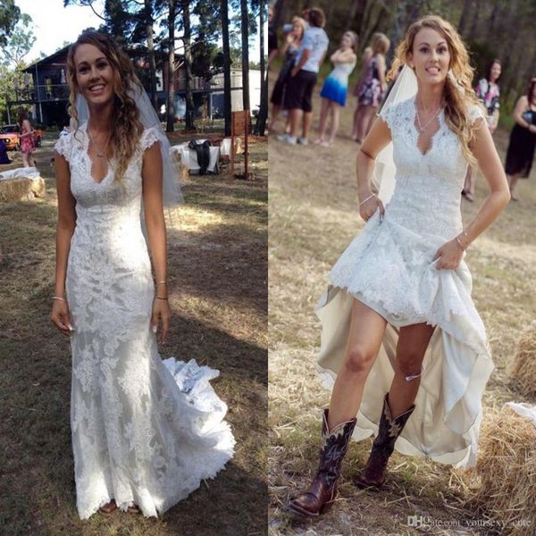 2018 Vintage Country Vestidos de Noiva Decote em V Mangas até o Chão Rendas Vestidos de Noiva Cowgirls Alto Baixo Sem Costas Noiva Weddin333j