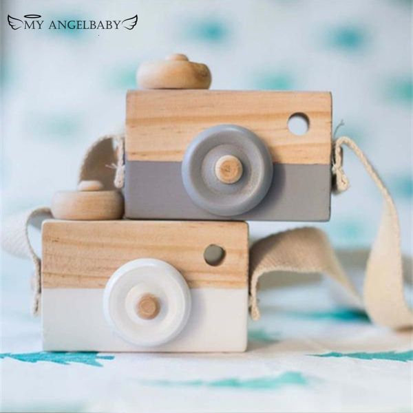 Telecamere giocattolo Cute Nordic Hanging Camera in legno Giocattoli Giocattolo per bambini Regalo 9.5 * 6 * 3cm Arredamento per la camera Manufatti per l'arredamento Giocattoli in legno per bambini 230721