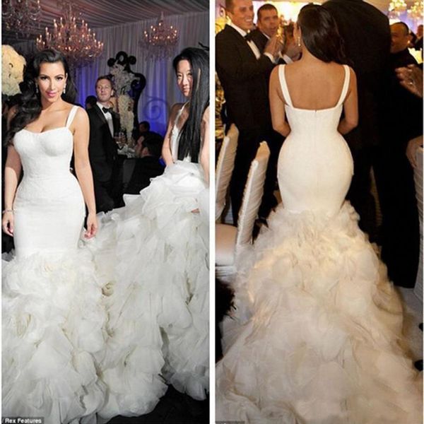 Великолепные свадебные платья Ким Кардашьян с обезжиренными ярусами без бретелек Сексуальные русалки свадебные невесты поезда и размер 293U
