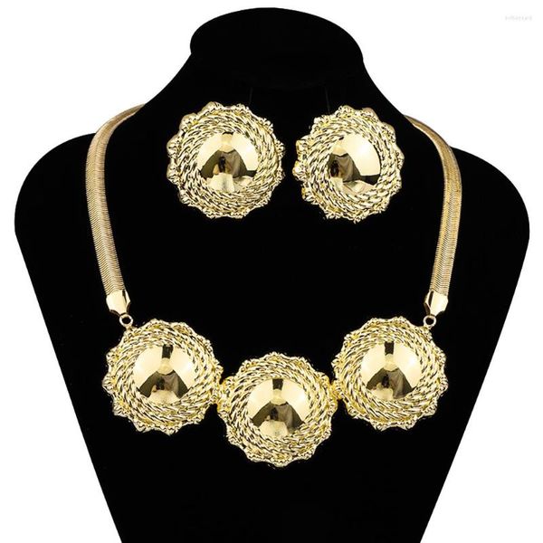 Halskette Ohrringe Set Dubai 24K vergoldet leere Blumenanhänger flacher Schmuck afrikanische Frauen Hochzeit Party Geburtstagsgeschenke
