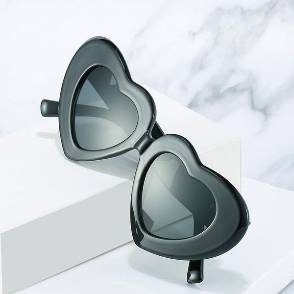 Sonnenbrille Mode Personalisierte Pfirsich Herz Bonbonfarben V-förmiger Bügel UV400 Lässig für Erwachsene Frauen Männer