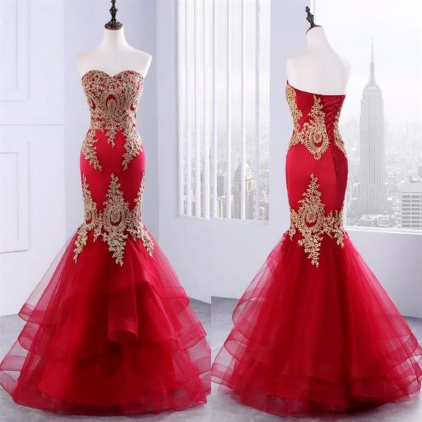 2021 Red Gold Mermaid Abito da sera economico Sweetheart Applique in pizzo Ruffles Strati Tulle Lungo Prom Pageant Abito formale per ragazze Pa272x