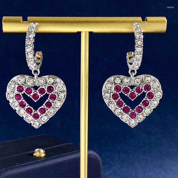 Серьги с грибами роскошная бесплатная доставка на женскую сталь Love Pendant Red Stone Accessories Wholesale 2023