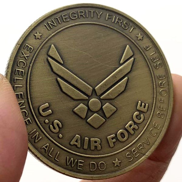 Atacado Bombardeiros Americanos Aviões de Combate Moedas Banhadas a Bronze Distintivos da Força Aérea Moedas de Ouro Moeda Comemorativa Brinquedos de Natal