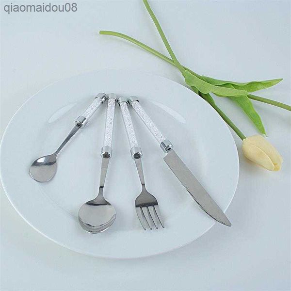 4-24 stücke Luxus Besteck Hochzeit Abendessen set Glitzernden Griff Geschirr set Acryl Kristall Tisch Messer Abendessen Gabeln Teelöffel L230704