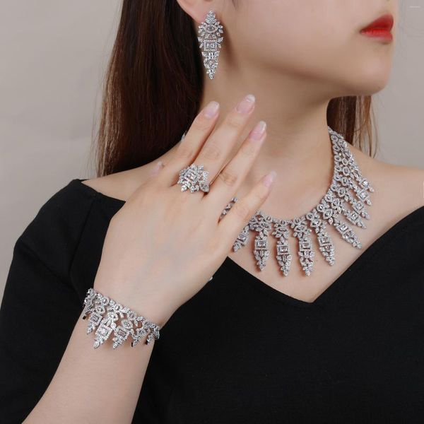 Collana Orecchini Set abbagliante e affascinante platino bianco gioielli dell'Arabia Saudita orecchino da sposa per le donne