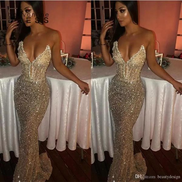 Sexy Bling Chérie Sirène Sans Manches Paillettes Brillant Lumière Champagne Robes De Bal Longue Balayage Train Profonde Col En V Robes De Soirée BC1256F