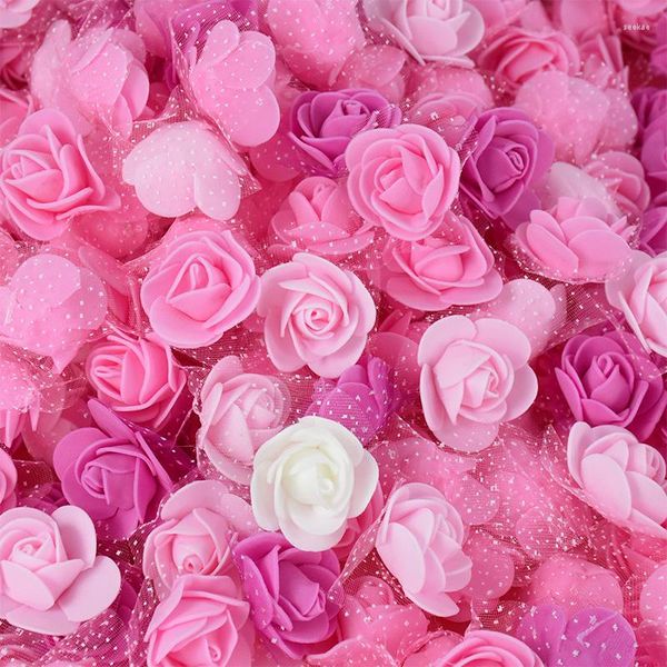 Fiori decorativi 100/200pcs Mini PE Schiuma Rosa Testa di fiore Matrimonio artificiale Natale Casa Regali fai da te Forniture per decorazioni