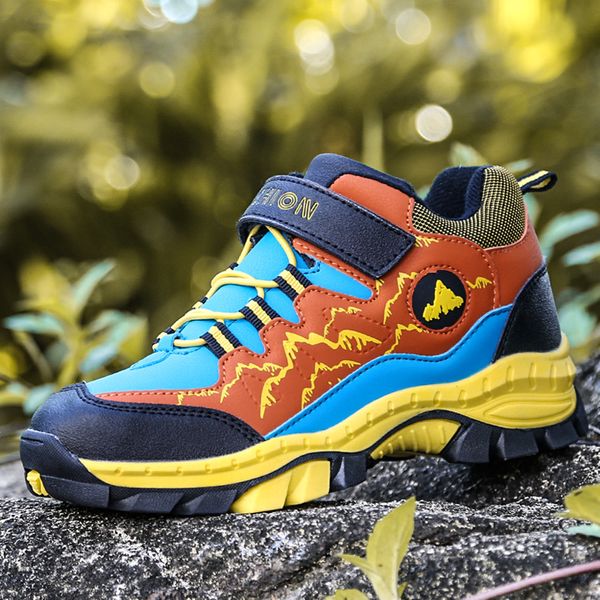 Vendita calda Scarpe da trekking per bambini Ragazzi Bambini Walking Climbing Sneakers Pelliccia Stivali da neve caldi Inverno Sport all'aria aperta Scarpe da trekking Ragazzo