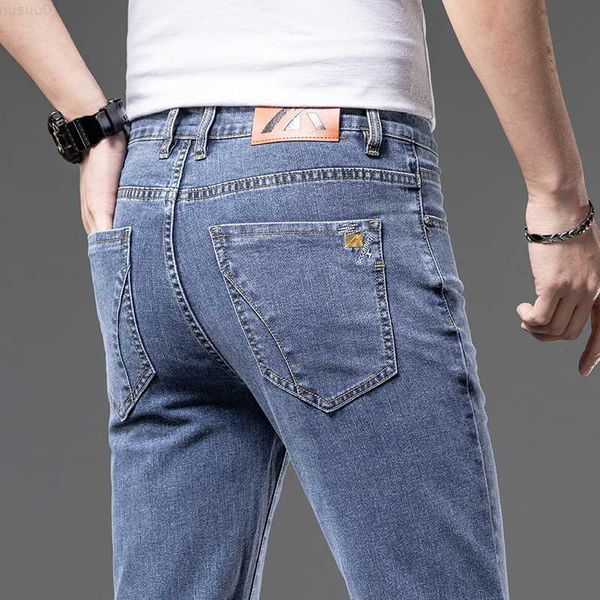 Jeans maschile 2023 brand primavera estate cotone stretch da uomo normale jeans leggero affari casual jeans sottili a metà vita l230724