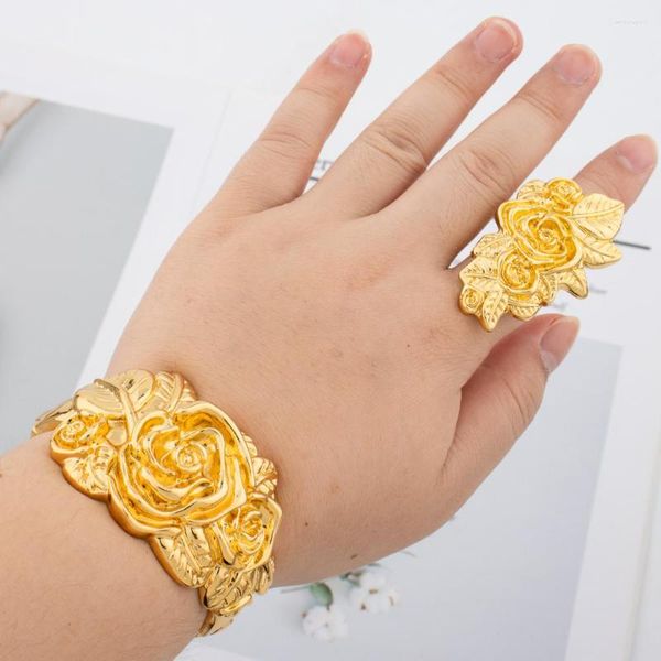 Bangle роскошные листья дизайн медный браслет Dubai Saudi Gold Color Dring