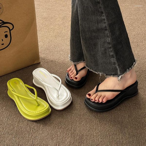 Тапочки резиновые шлепанцы пляжные туфли на клинке каблуки скользит спальники женщин с низкой платформой гавайской сабот высокий мягкий 2023 ткань p