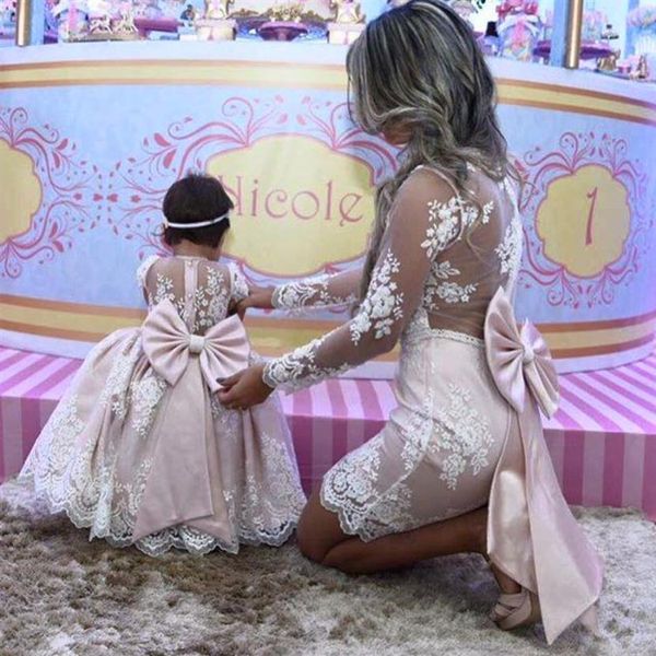 Mother Daughter Princess Pink lace Ball Gown Flower Girl Dresses Long Sleeves Mother Of Bride Dresses With Big Bow2848