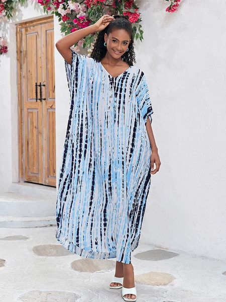 Vestidos casuais EDOLYNSA Caftans feminino tamanho grande com estampa de listras Tie Dye Kaftan Maiô Cobertura Praia Vestido maxi solto Robe lateral dividido Q1218