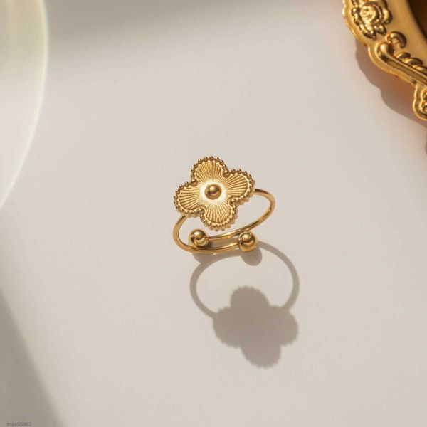 Дизайнерские ювелирные изделия Винтаж 4/Четыре Clover Ring Классический цветочный обручающий кольца женщины мужчина любовь вечеринка