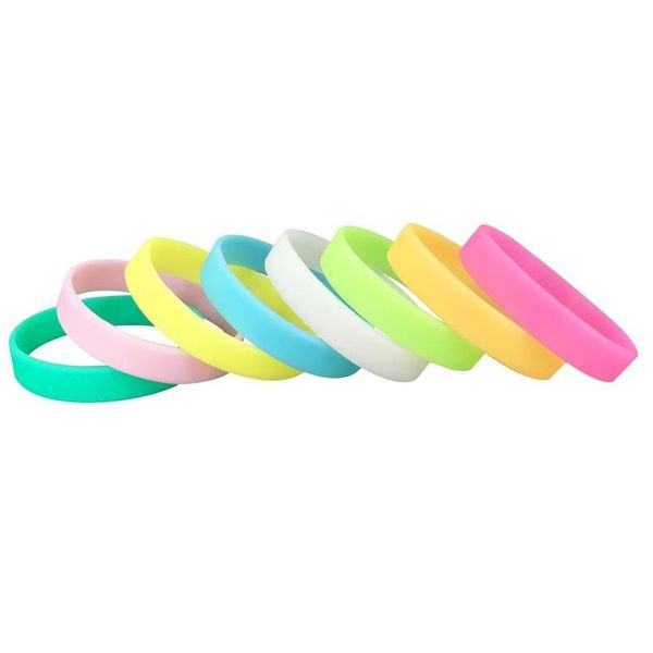 Jelly Moda Luminoso Sile Flexível Brilho Bracelete Homens Mulheres Adolescente Esportes Pulseira De Borracha No Escuro Festa Concerto Mão Bandas Pulseira Drop Dhncf