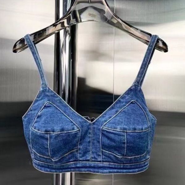 23 İlkbahar Yaz Tasarımcı Yelek Denim V-Neck Yelek Üst İnce Omuz Kayışı Sling Yüksek Kaliteli Kanada Sıcak Kız Sutyen Üstler Eşleştirilmiş Yüksek Belli Geniş Boy Pantolon P A N AAA