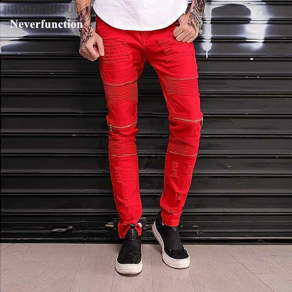 Jeans masculino New Slim Orifícios nos joelhos plissados Zíper múltiplo Ripped Men biker Jeans hop hip motocicleta Destruction RED branco Calça jeans L230724
