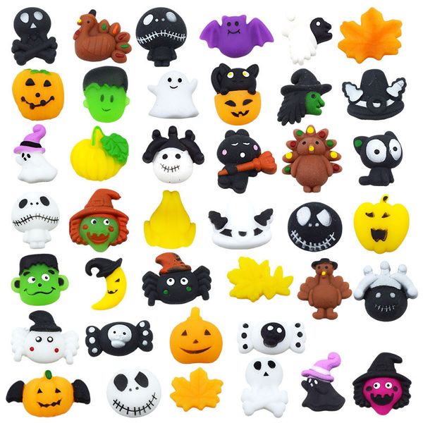 Hallowmas Squishy Toy Mochi Slow Rising Rebound Fidget Toys Kawaii Zombie Pumpkin Ghost Pattern Extrusion Vent Spremere Decompression Toys 40Styles