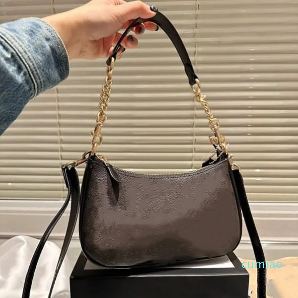 2023 - Bolsa de ombro de alta qualidade feminina para compras nas axilas de luxo crossbody 5 cores bolsas de moda para festas em couro PU bolsa de corpo transversal por atacado