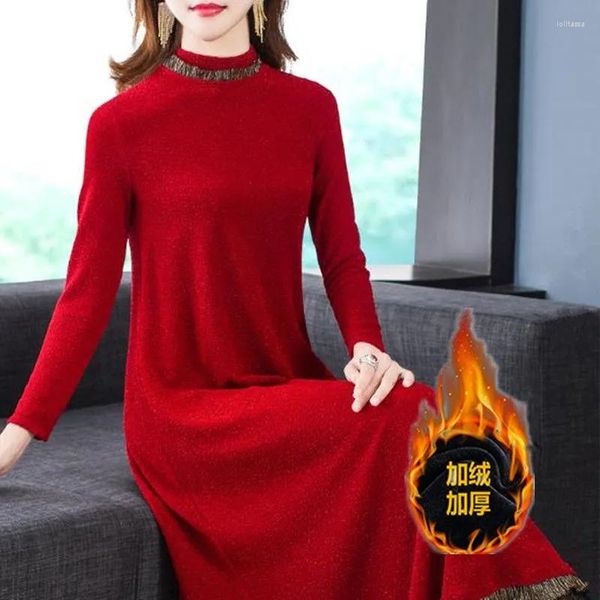 Camisolas Femininas Vestido Vermelho 2023 Outono Inverno Feminino Acrescentar Vestidos de Veludo Soltos Tamanho Grande M-5XL Meia Idade Mãe Linha A Longo Veatidos