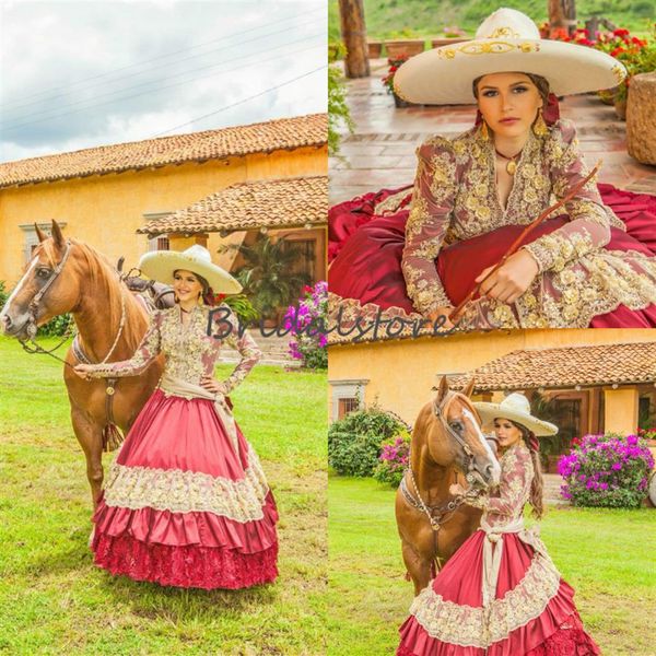 Traditionelle rote mexikanische Quinceanera-Kleider, V-Ausschnitt, bestickte Spitze, lange Ärmel, Abschlussball, Aschenputtel-Prinzessin, Cowgirl, süßer 16. Geburtstag, 200 Jahre