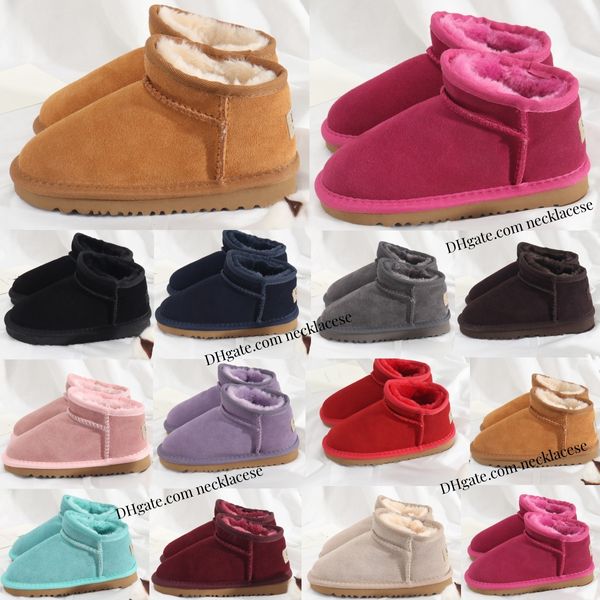 Kinder Australien Classic Mini Uggly Stiefel Mädchen Schuhe Designer Schneestiefel Baby Kind Jugend Kleinkind Winter Sneakers Uggitys WGG GS Jungen Schuh Rosa Schwarz Rot 72BA #