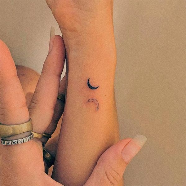 Black Moon Little Temporäre Tattoo Aufkleber für Finger Männer Frauen Gefälschte Tattos Wasserdichte Tatuajes Temporales Tatoos Körper Kunst