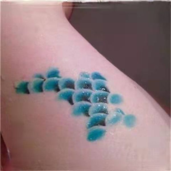 Blaue Meerjungfrau-Skala Temporäre Tätowierung Aufkleber Weiblich Wasserdicht Kleine Größe Frische Mode Handgelenk Fake Tattoo Arm Persönlichkeit Tattoo