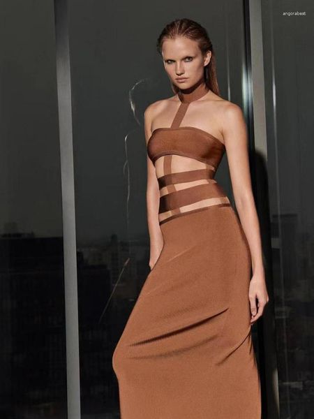 Abiti casual BEVENCCEL Sexy Summer Women's Off Shoulder Tight Brown Cut Out Back Bandage Midi Dress Star Club Evening 2023