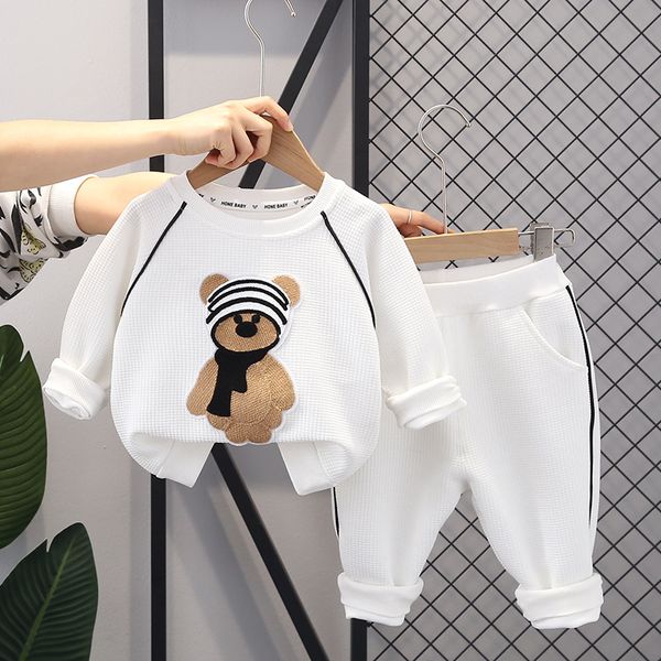 Set di abbigliamento per neonato Stampa orso Autunno Bambini Abbigliamento per ragazze Completo Felpe Pantaloni Casual Set di vestiti per bambini Tute di altissima qualità.