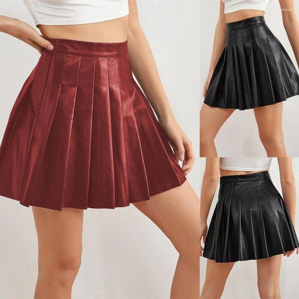 Saias Femininas de Couro Falso PU Casual Cintura Alta Elástico Esticado Saia Evasê Plissada Cosplay Sexy Mini Clubwear Cor Sólida