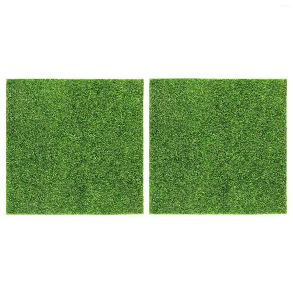 Dekorativer Blumen-Gras-Kunstrasen-Teppich für drinnen und draußen, synthetisch, grün, 30 cm x 30 cm, 2 Stück
