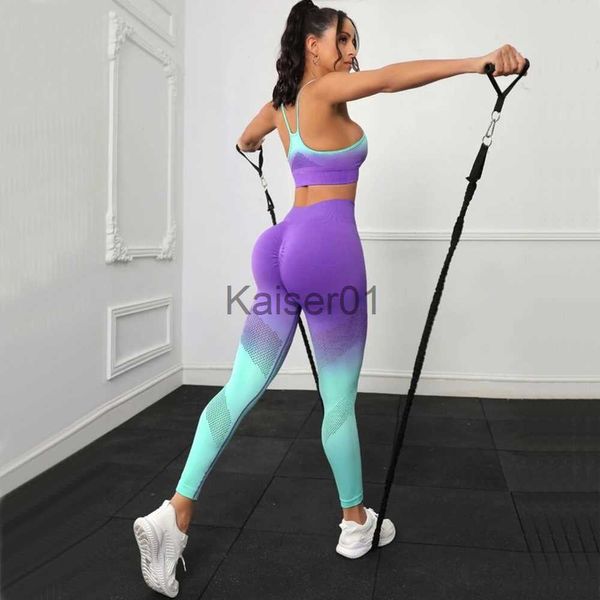 Yoga Kıyafetleri 2023 İçi İçi Boş Durumsuz Kademeli Değişim Yoga Set Kadın Spor Sütyen Spor Giyim Fitness Gym Egzersiz Kıvırcık Bacak Seti X0724