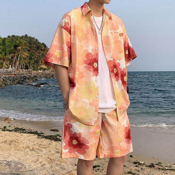 Tute da uomo Summer Men Set Camicia a maniche corte con stampa floreale Graffiti con pantaloncini Tuta da spiaggia oversize sottile da uomo