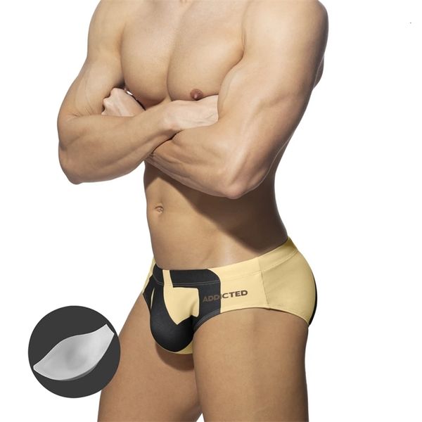 Herren-Bademode, niedrige Leibhöhe mit Push-Pad, Badehose, europäische und amerikanische Mode, Surf-Bikinis, Sommer, Frühling, Strand, Schwimmen, schnell trocknend, pp230724