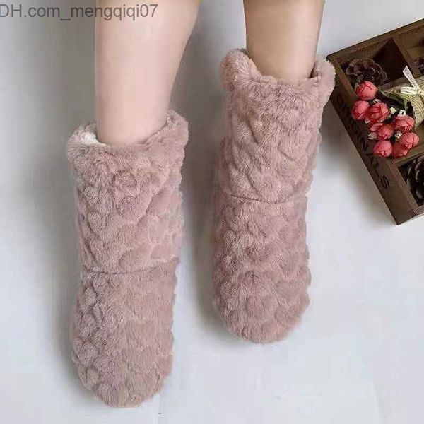 Scarpe da ginnastica Pavimentazione invernale per bambini ragazzi ragazze spessi tubi caldi antiscivolo indoor cotone peluche stivali piattaforma pantofola da donna Z230725