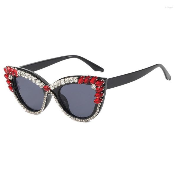 Солнцезащитные очки кошачьи глаза алмаз женщины мода роскошные стразы Негабаритные Слазания солнечные очки Модные оттенки очки