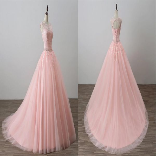 Elegante Blush Quinceanera Abiti da ballo Abito da ballo Gioiello Collo trasparente Buco della serratura Indietro con corsetto Tulle Applique Pizzo Abito da sera formale251J