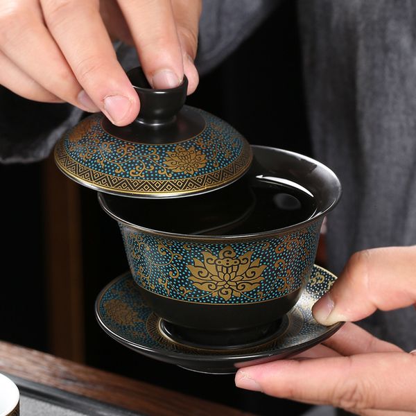 Çay Bardakları Çin Teaset Klasik Gaiwan Siyah Kil Tureen 180ml Kapak Kasesi Sakı Geleneksel El Yapımı Brew Cup 230726