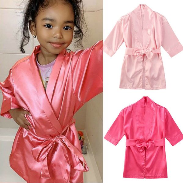 Pigiama 1-6Y Bambini Neonate Pigiama in raso di seta Sleepwear Accappatoio Manica lunga Solid Bambini Pigiama da notte Estate Autunno 230725