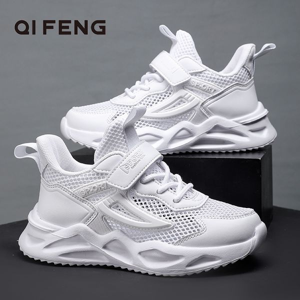 2023 Sneaker in mesh traspirante estivo Bambini Autunno Bambini Spider Calzature da corsa Fashion Cartoon Sneakers bianche Kid Sneaker Boy