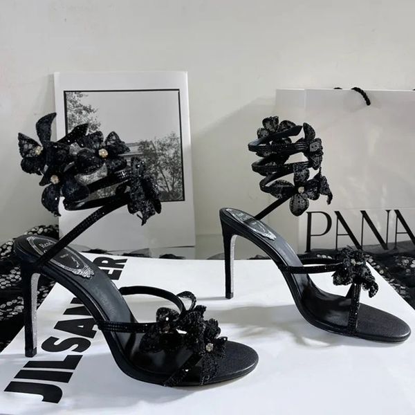 Женские сандалии Fuchsia Flower Renecaovilla Serpentine 95 -мм дизайнеры обуви для обуви Сексуальные хрустальные бахноисты