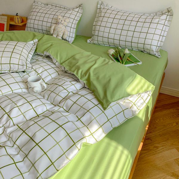 Conjuntos de cama Ins estilo simples conjunto de capa de edredon com fronhas lençol plano verde cinza meninos meninas kit de cama solteiro solteiro roupa de cama casal 230725