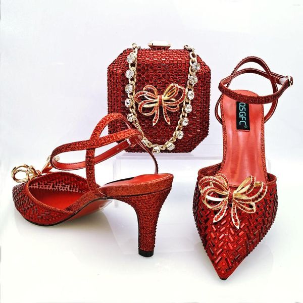 Scarpe eleganti Doershow italiano con set di borse abbinate Set di borse e feste per donne africane Italia Scarpe da donna color vino! SDA1-35