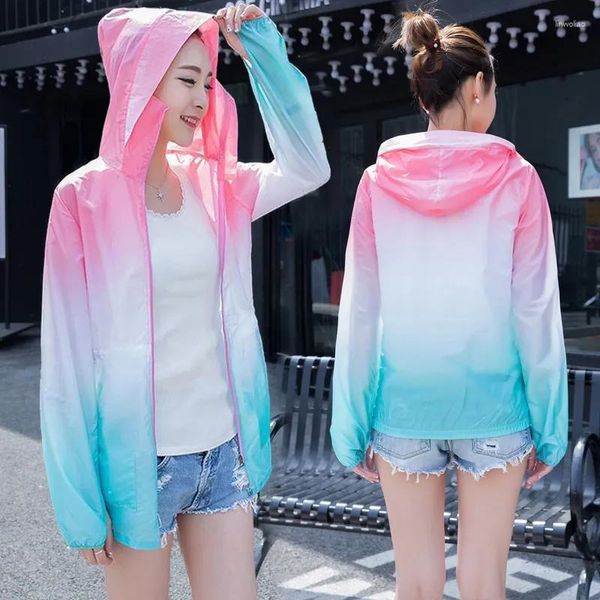 Jaquetas femininas cor gradiente protetor solar 2023 verão moda coreana proteção UV fino zíper camisa casaco com capuz