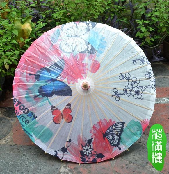 Guarda-chuvas Dia 60CM/84CM Borboleta colorida onírica em flor Guarda-chuva de papel oleado Guarda-sol de bambu feito à mão Adereços para presente de dança