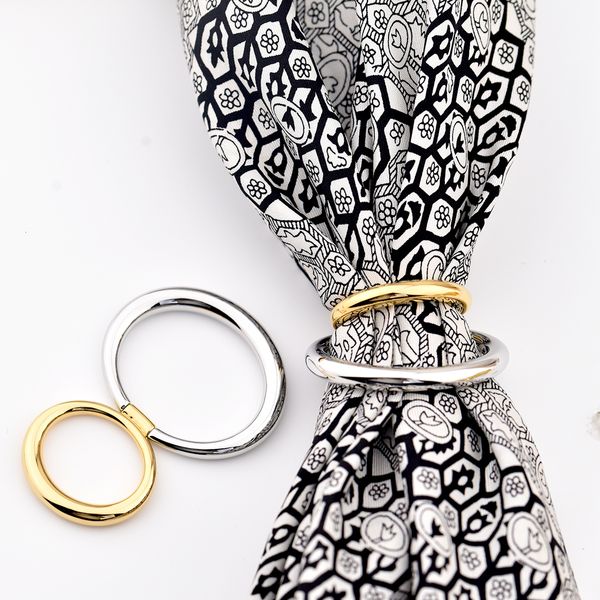 Spille Spille Jackstraw Moda semplice high-end grande nome anello fibbia sciarpa in rame lusso Non sbiadire 230725